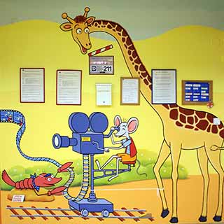 Malba s žirafou v nemocnici ve Znojmě
