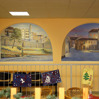 Nástěnné malby v Chrudimské nemocnici u občerstevní